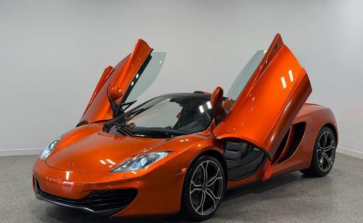 2013 McLaren MP4-12C Spider