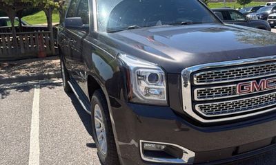 2015 GMC Yukon SLT