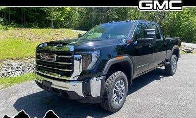 2026 GMC Sierra HD SLE