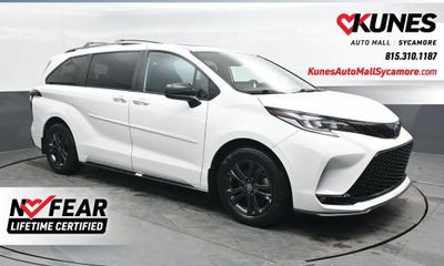 2025 Toyota Sienna XSE