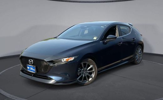 2024 Mazda MAZDA3 Preferred Package