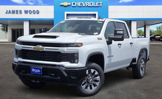 2026 Chevrolet Silverado HD Custom
