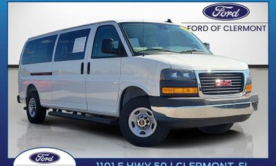 2025 GMC Savana LT EXT
