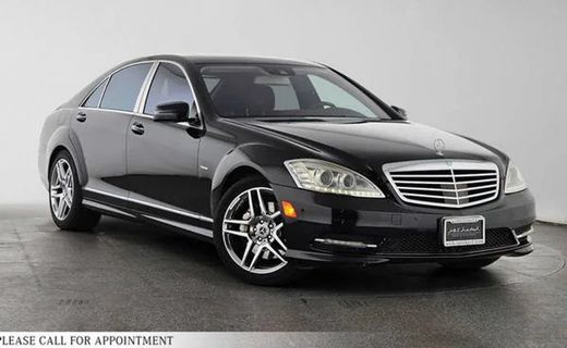 2012 Mercedes-Benz S-Class S550