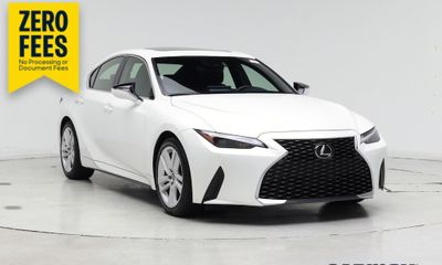 2024 Lexus IS 300 Comfort