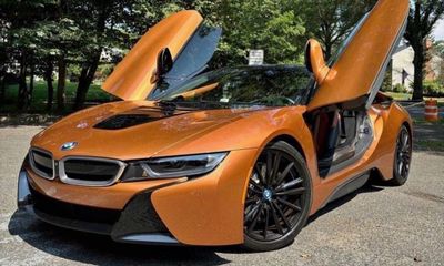 2019 BMW I8 Roadster