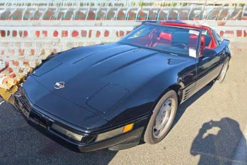 1992 Chevrolet Corvette — a typically priced live listing