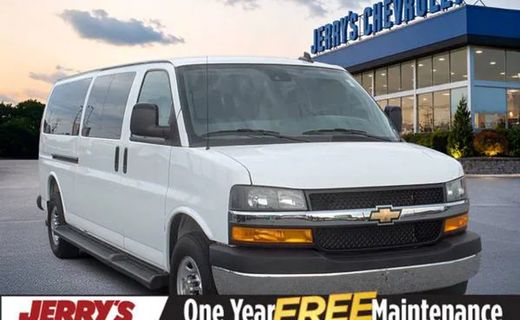2025 Chevrolet Express LT EXT