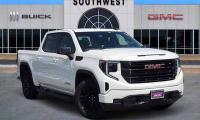 2023 GMC Sierra Elevation