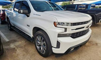 2020 Chevrolet Silverado RST