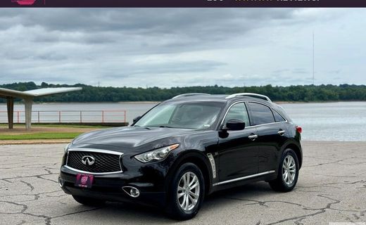 2017 Infiniti QX70 Base