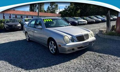 2002 Mercedes-Benz E-Class E320