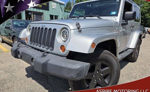 2012 Jeep Wrangler Sahara
