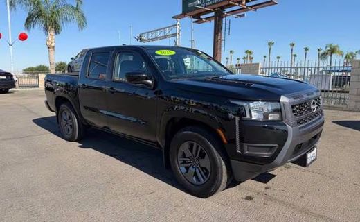 2025 Nissan Frontier SV