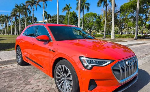 2019 Audi E-Tron Quattro Prestige
