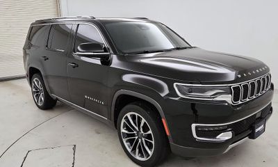 2022 Jeep Wagoneer Series III