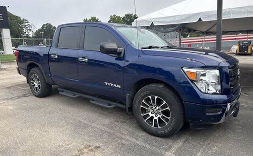 2021 Nissan Titan SV