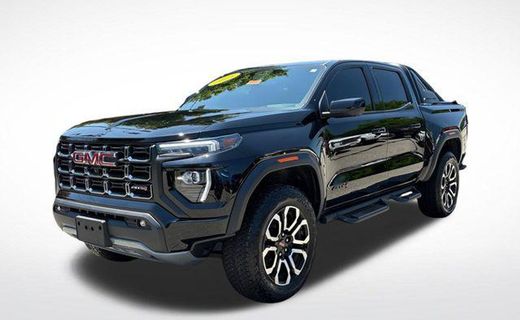 2025 GMC Canyon AT4