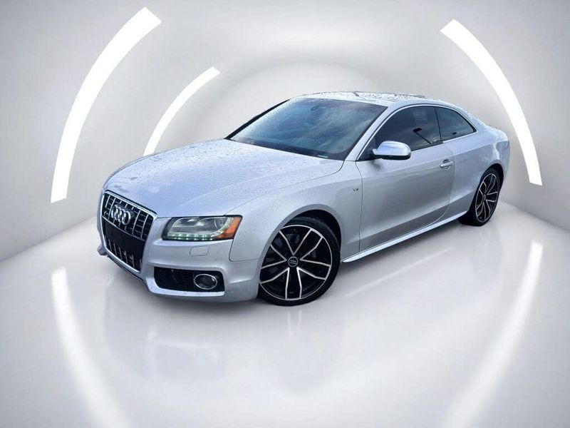 2012 Audi S5 — a typically priced live listing