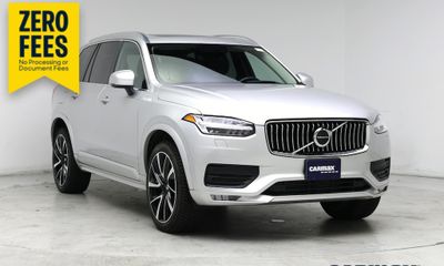 2021 Volvo XC90 Momentum