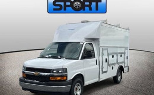 2026 Chevrolet Express 3500 Cutaway 159