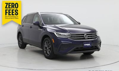 2022 Volkswagen Tiguan SE