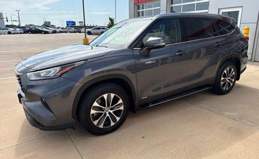 2020 Toyota Highlander XLE
