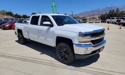 2017 Chevrolet Silverado LT