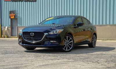 2018 Mazda MAZDA3 Touring