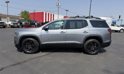 2021 GMC Acadia AT4