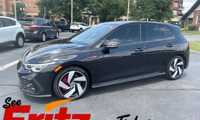 2023 Volkswagen Golf GTI S