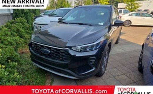 2025 Ford Escape ST Line Select