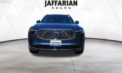 2026 Volvo XC90 Plus Bright