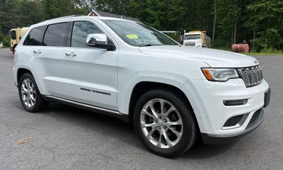 2019 Jeep Grand Cherokee Summit