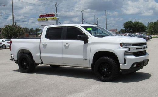 2020 Chevrolet Silverado RST