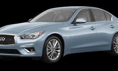 2018 Infiniti Q50 30T Luxe
