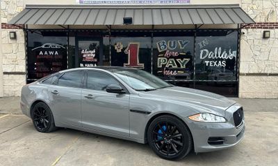 2011 Jaguar XJ Base