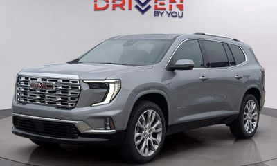 2026 GMC Acadia Denali