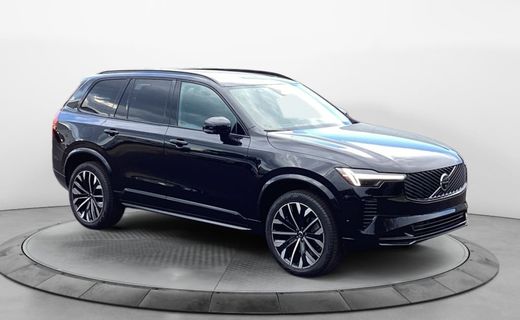 2026 Volvo XC90 Ultra Dark