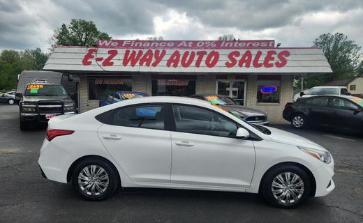 2020 Hyundai Accent SE AND SEL