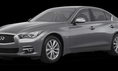 2017 Infiniti Q50 Premium
