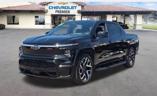 2025 Chevrolet Silverado RST