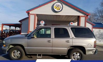 2002 Chevrolet Tahoe LT V6315569