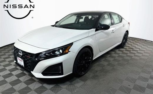 2026 Nissan Altima SR
