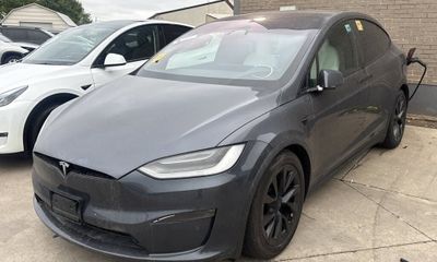 2023 Tesla Model X