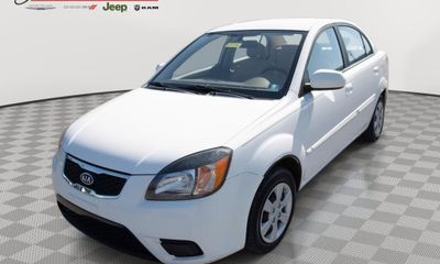 2011 Kia RIO GLS