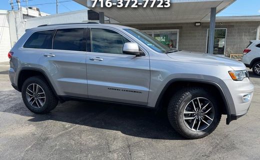 2020 Jeep Grand Cherokee Laredo
