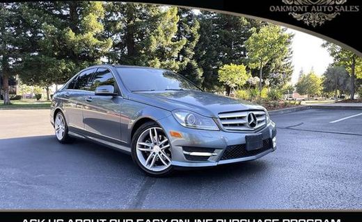 2012 Mercedes-Benz C-Class C300