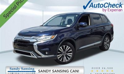 2019 Mitsubishi Outlander SE