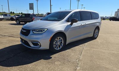 2026 Chrysler Pacifica Limited